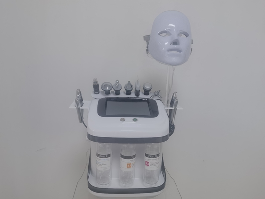 เครื่องบํารุงผิวผิวแบบพกพา Multipolar Rechargeable Air Injection Dermabrasion