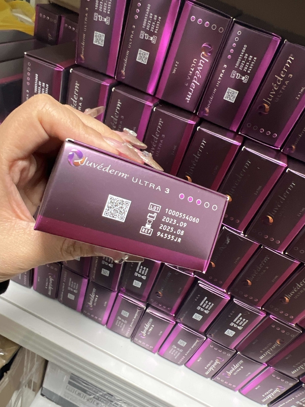 2024 ขายร้อน ยูเวเดอร์ม ลิปส์ เพิ่มความเข้มข้นสําหรับการฉีดยา Ha Dermal Filler สําหรับเส้นผิวหน้าลึกและรอยขน